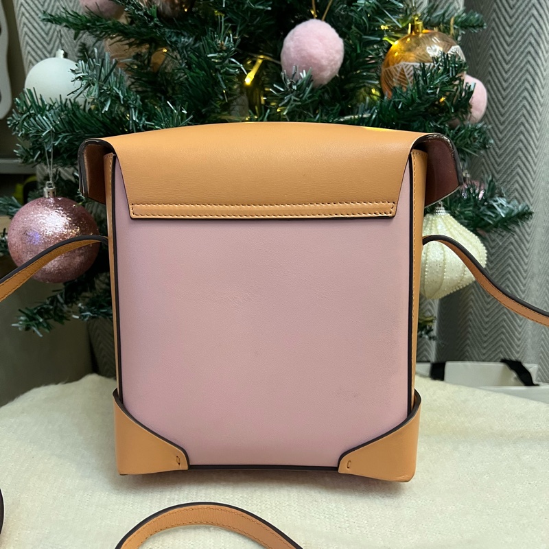 (已售出)Manu Atelier mini pristine box bag 側背包-1