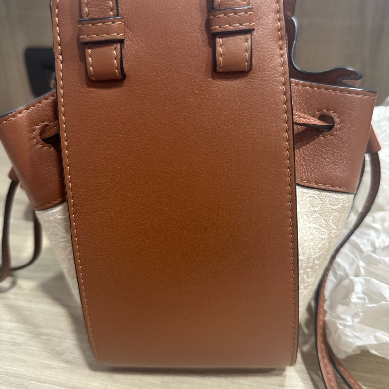 LOEWE hammock mini 小牛皮配緹花織 亞麻色+棕色(吊床包)-3