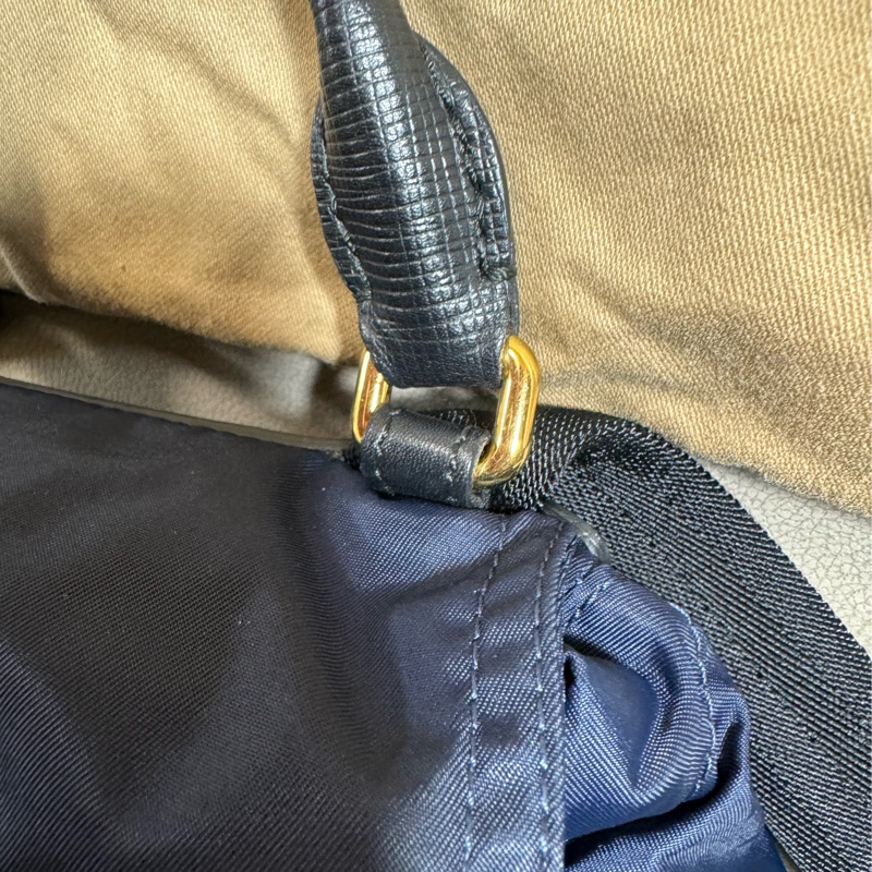 BURBERRY 巴寶莉 The Rucksack尼龍拼皮革中型軍旅後背包(海軍藍)-9