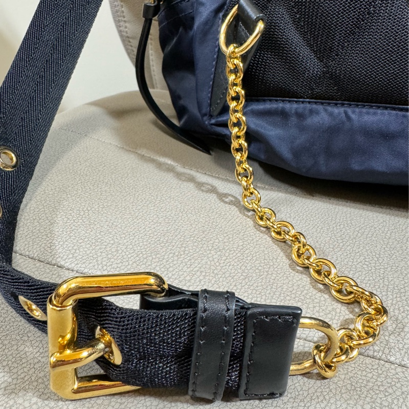 BURBERRY 巴寶莉 The Rucksack尼龍拼皮革中型軍旅後背包(海軍藍)-14