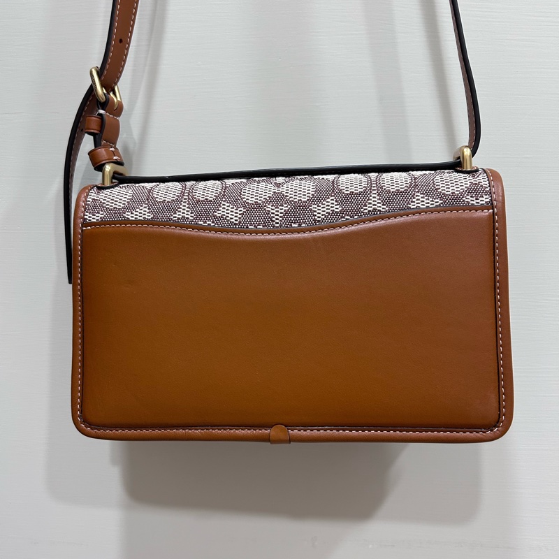 二手閒置款✨Coach Bandit 專櫃款 經典 焦糖老花 CD709-8