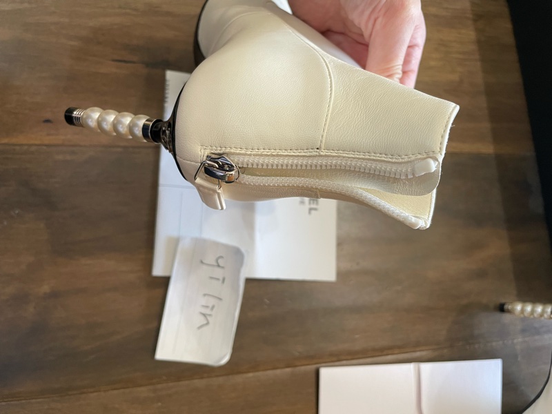 (已預訂)香奈兒珍珠短靴高跟鞋-17