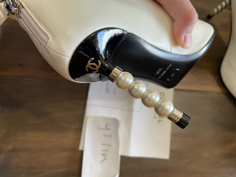 (已預訂)香奈兒珍珠短靴高跟鞋-25