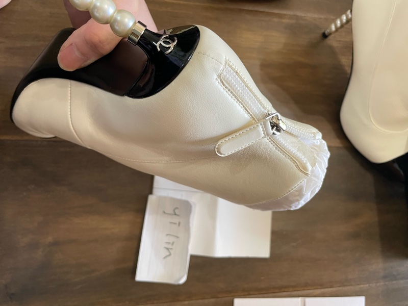 (已預訂)香奈兒珍珠短靴高跟鞋-29