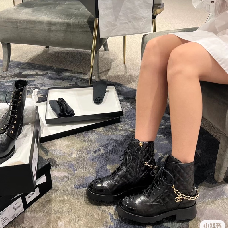 Chanel 鏈條馬丁靴短靴-皮革拼接菱格⭐️Chanel 鏈條手鍊+鞋都擁有-1
