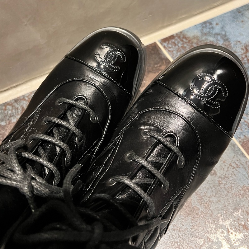 Chanel 鏈條馬丁靴短靴-皮革拼接菱格⭐️Chanel 鏈條手鍊+鞋都擁有-3