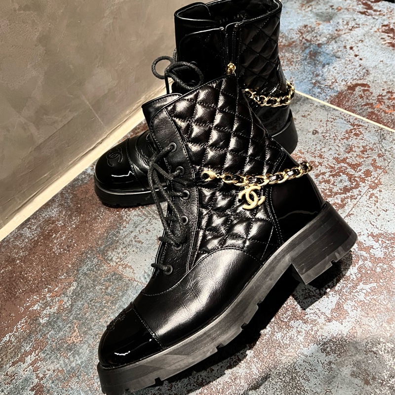 Chanel 鏈條馬丁靴短靴-皮革拼接菱格⭐️Chanel 鏈條手鍊+鞋都擁有-4