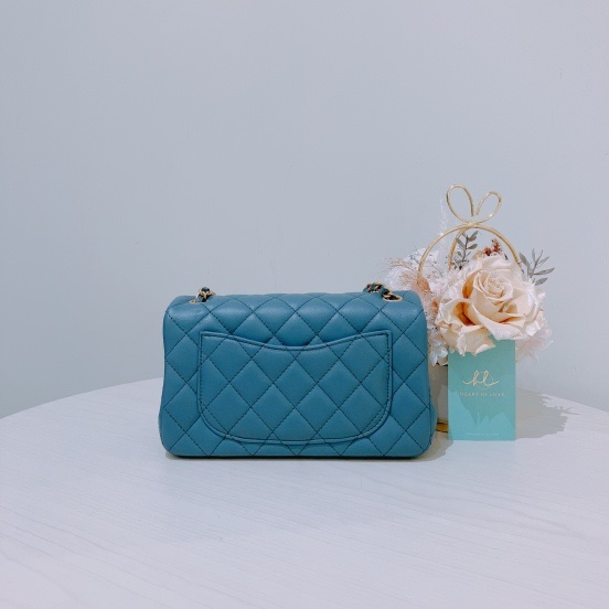 CHANEL 香奈兒經典翻蓋包跟調節器 CLASSIC FLAP 20CM WITH GOLD BALL-1