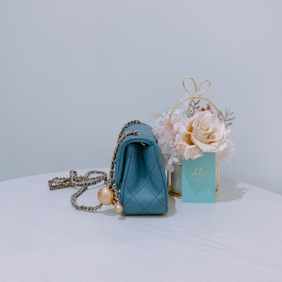 CHANEL 香奈兒經典翻蓋包跟調節器 CLASSIC FLAP 20CM WITH GOLD BALL-2