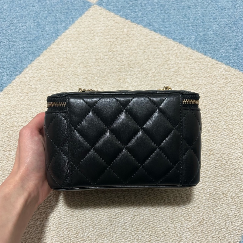 Chanel 金球長盒 Vanity Case 黑色-3