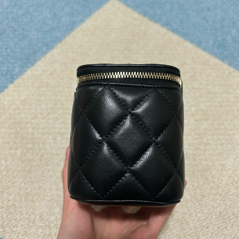 Chanel 金球長盒 Vanity Case 黑色-6