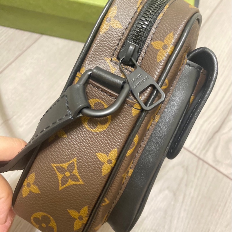 LV老花拉鍊單肩包 子母包 99成新-2