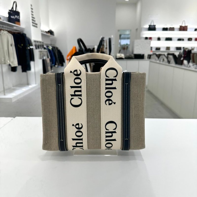 🧧新年特價活動🧧Chloe 小款皮革飾邊絲帶棉質 Woody 包 藍黑色《當季專櫃正售★全新商品 》-7