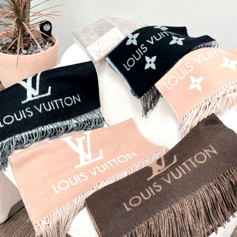 (全新現貨) Louis Vuitton Reykjavik Scarf 羊絨頸巾圍巾 M71040 黑色 黑灰色-5