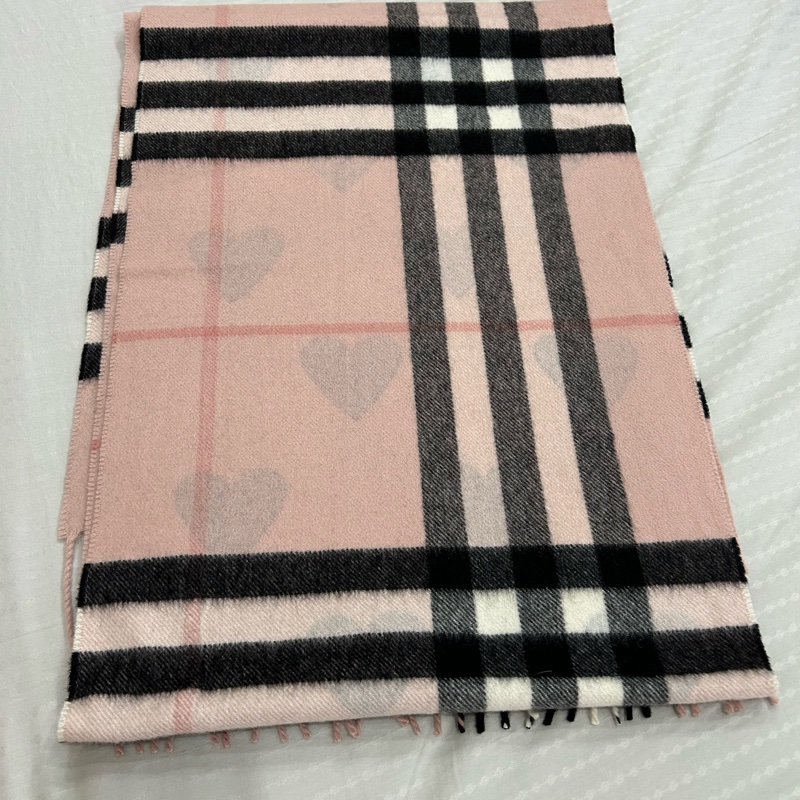 BurBerry 喀什米爾圍巾/限定愛心雙面款-15