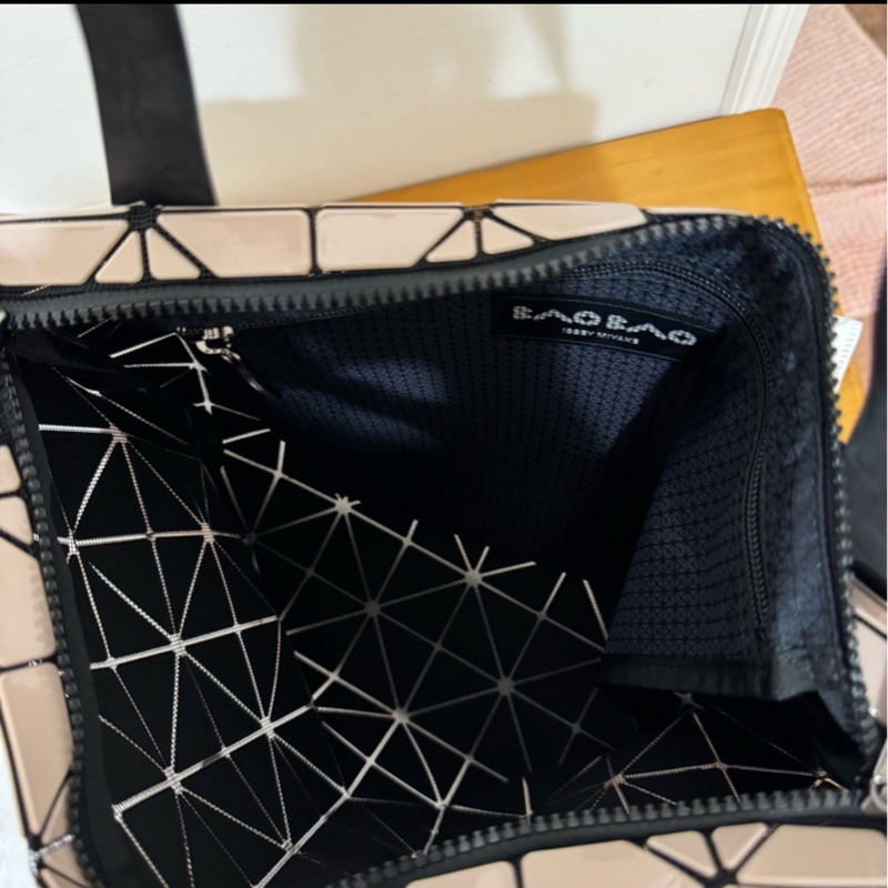 全新 Bao Bao奶茶色10*8手提袋-2