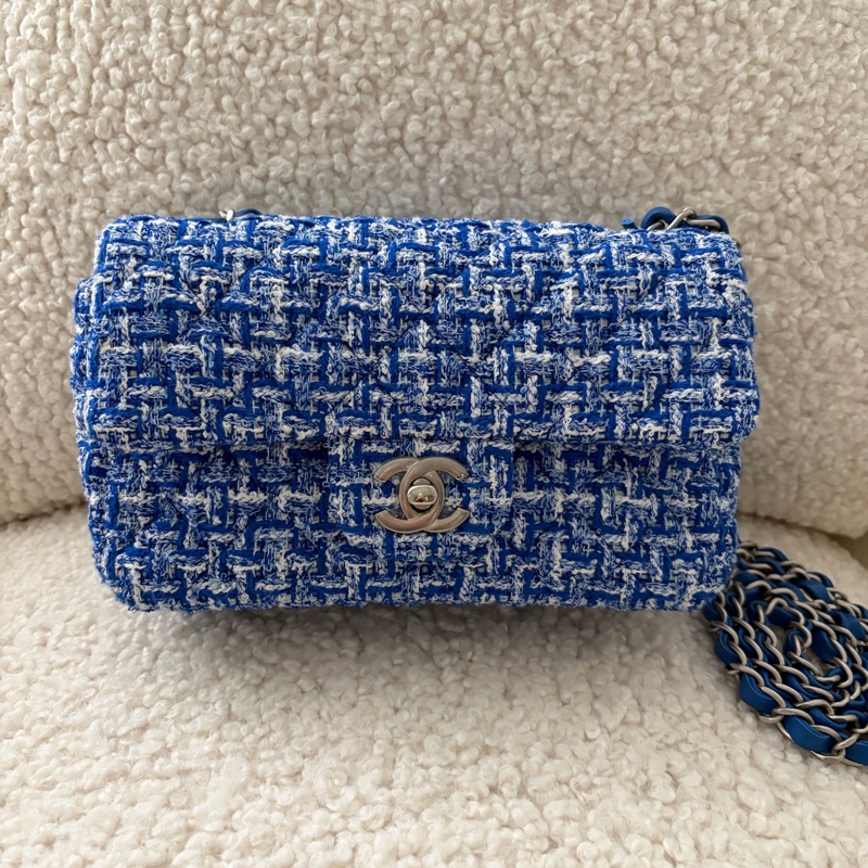 Chanel 迷你口蓋包-0