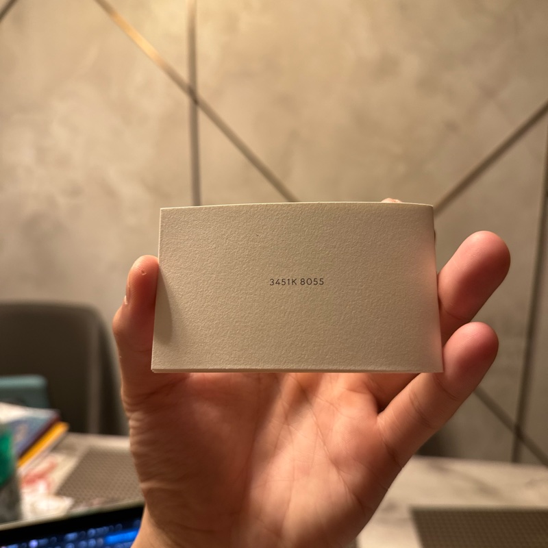 Gucci女用黑色短夾-14