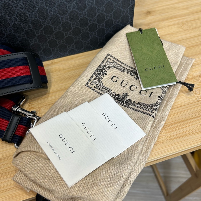 GUCCI GG supreme新款黑原花琴譜包/斜背🕶️個性帥款-21