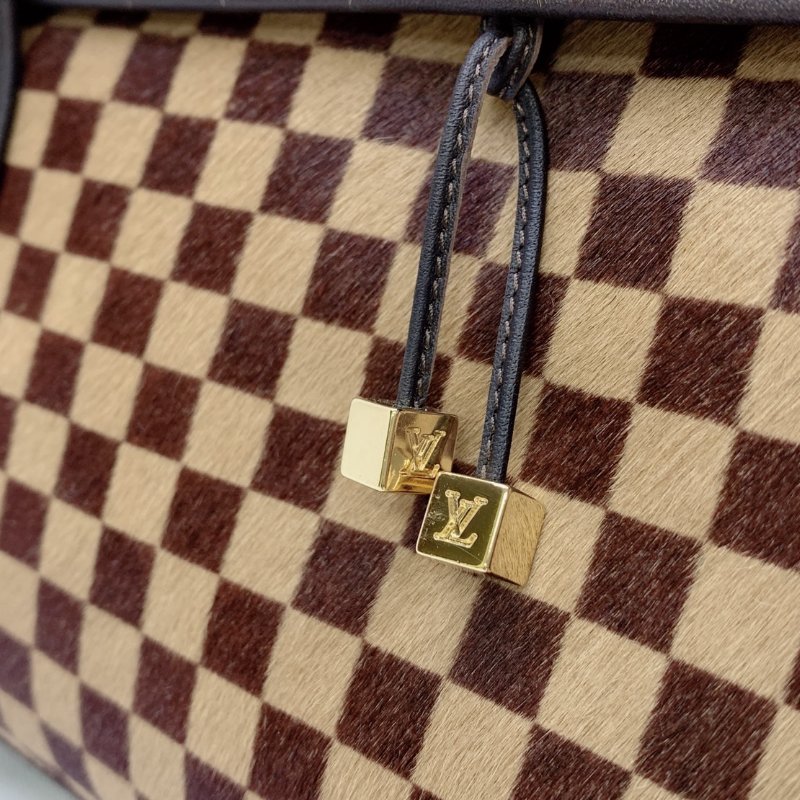 LV 棕色馬毛棋盤格手提包-8