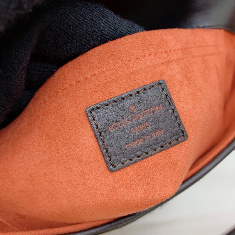 LV 棕色馬毛棋盤格手提包-10