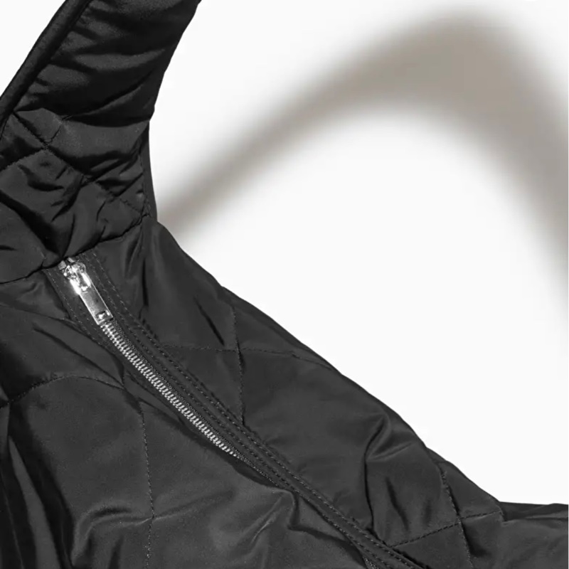 COS 黑色菱格絎縫包-3