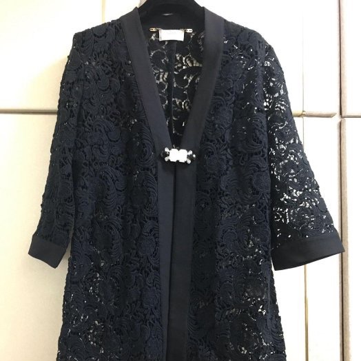 1）義大利精品Clips黑色蕾絲外套 M-L皆可穿 近新-4