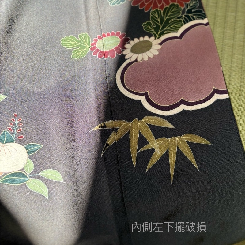 藏私·Collection_山茶花五紋付黑留袖古董和服-15