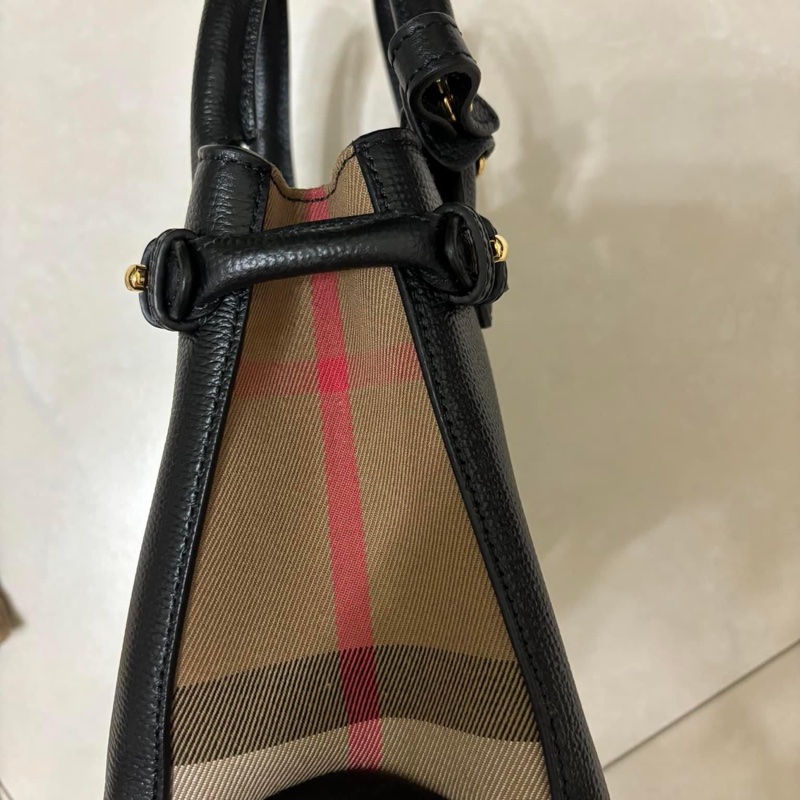 Burberry Banner小款 全新未使用過-3