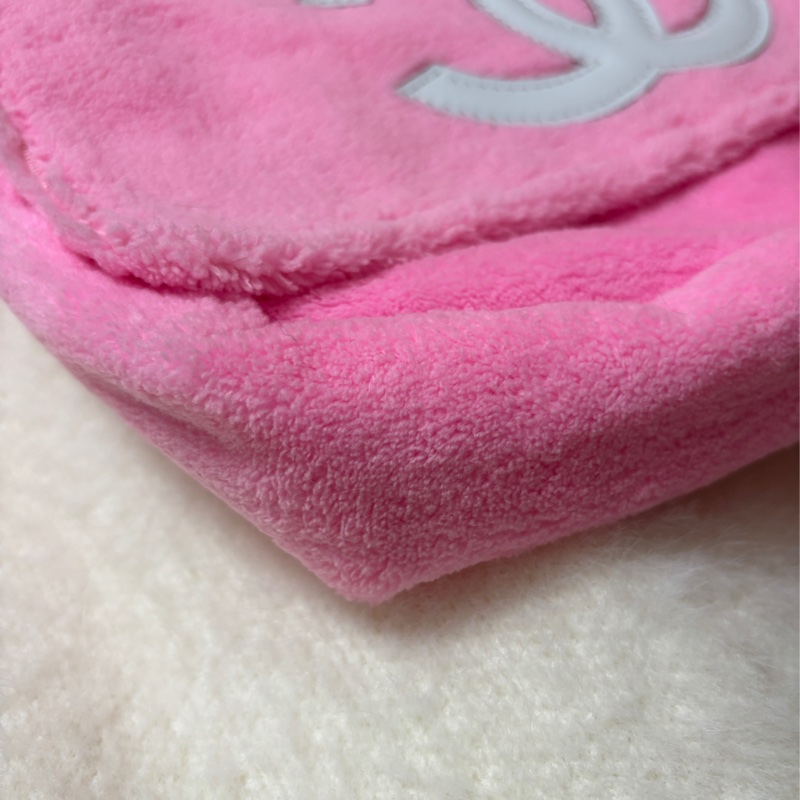 正品香奈兒Chanel 超可愛芭比粉毛巾包/側背包-4