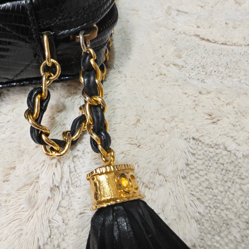 藏家必收 ChanelVINTAGE 香奈兒老香蜥蜴皮流蘇相機包-29