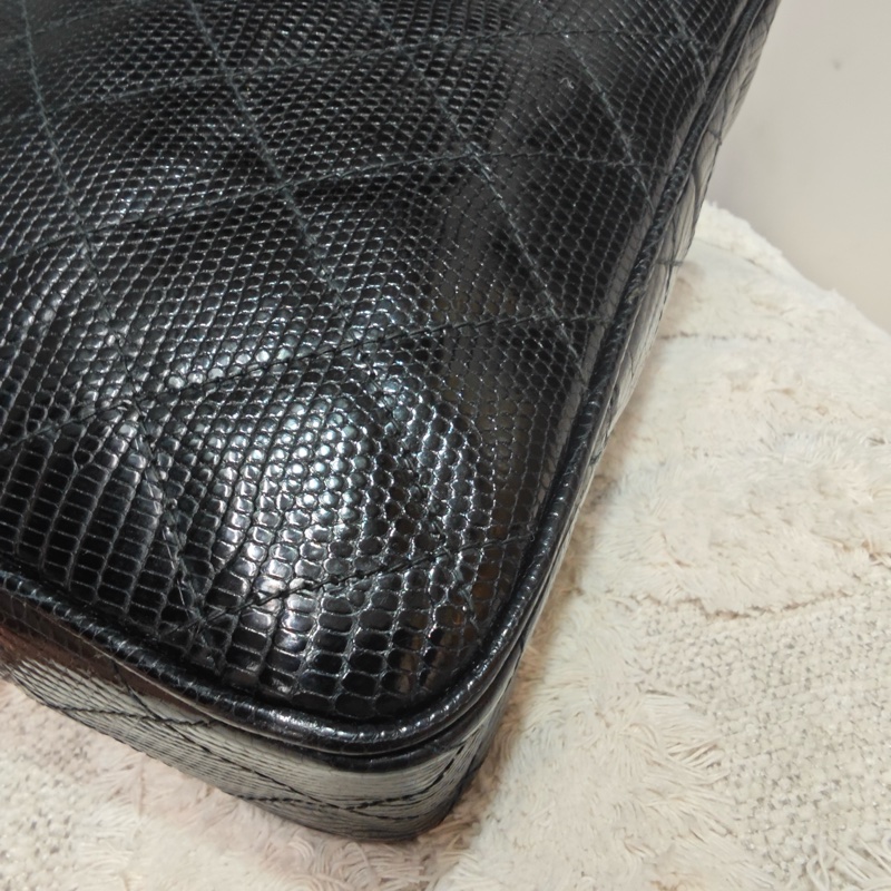 藏家必收 ChanelVINTAGE 香奈兒老香蜥蜴皮流蘇相機包-32