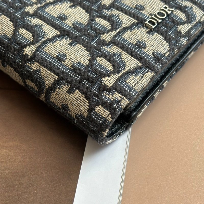 ::DIOR:: 藍白緹花對開短夾-6