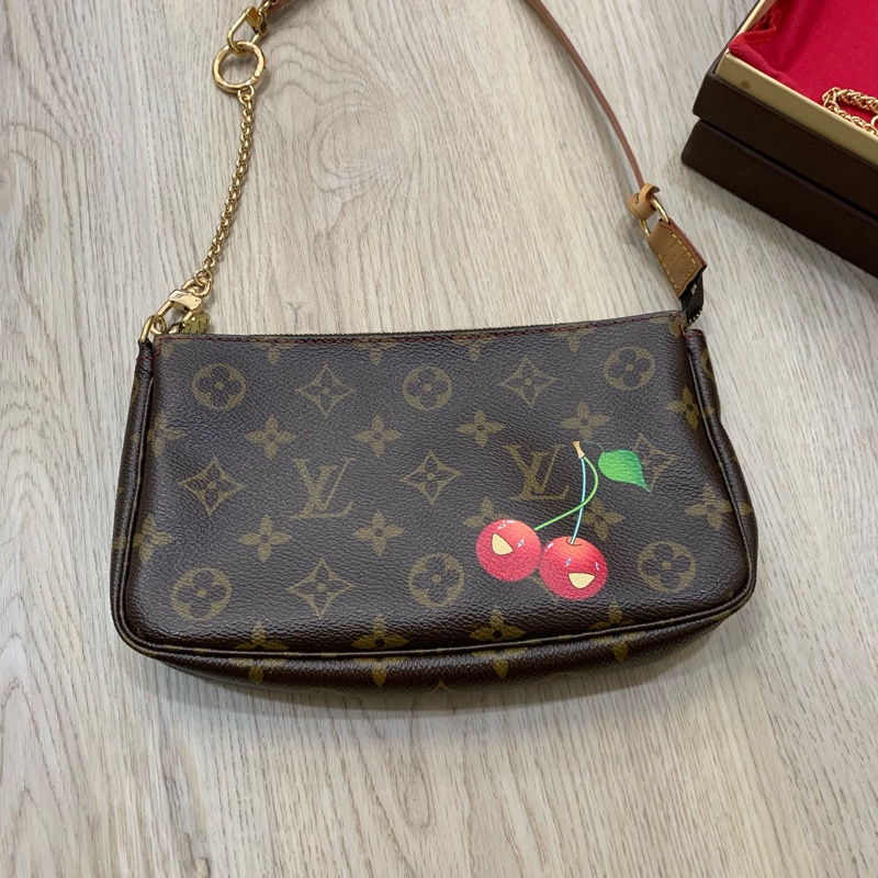 lv 經典老花 限量絕版櫻桃麻將包-1