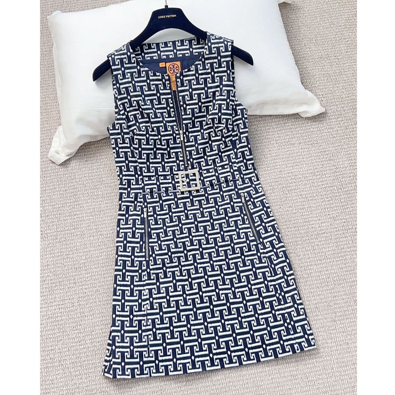TORY BURCH 深藍黑T字logo洋裝-2