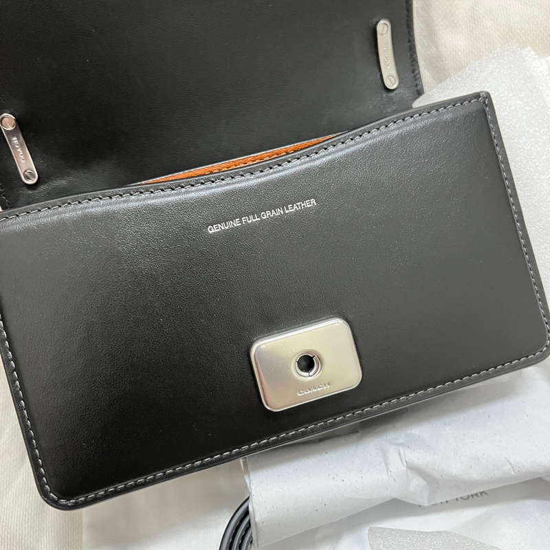 Coach bandit 18黑銀-3