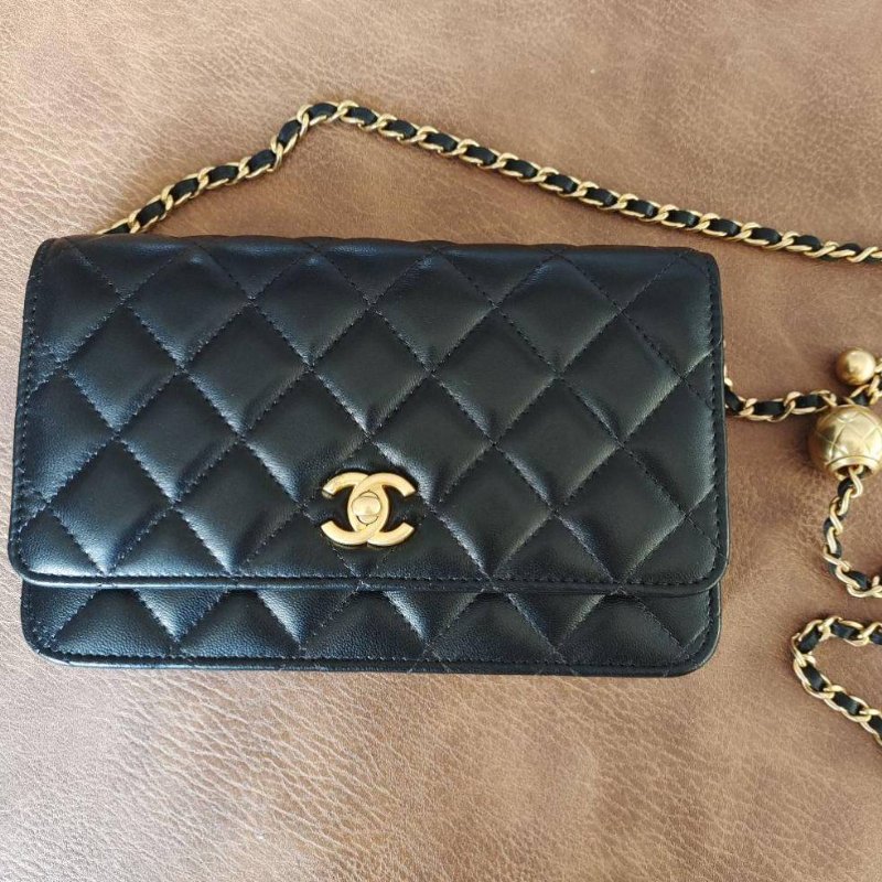 CHANEL 經典雙C LOGO 菱格粒紋小羊皮金球 WOC三用金球鏈條 側/斜背包 黑色 芯片款-1