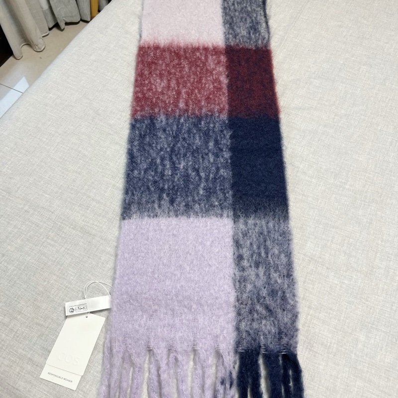全新正品 COS 流蘇飾馬海毛混紡格紋圍巾-3