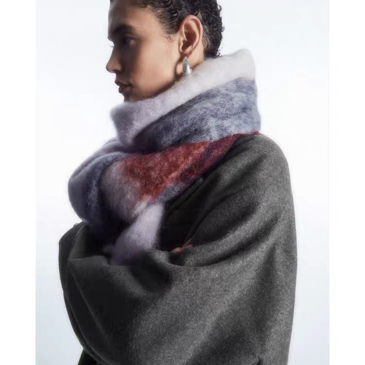 全新正品 COS 流蘇飾馬海毛混紡格紋圍巾-10