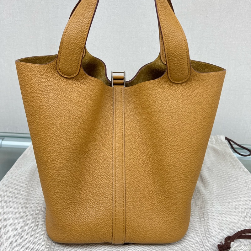 Hermes Picotin 22 / P22 菜籃子 芝麻色銀扣-1