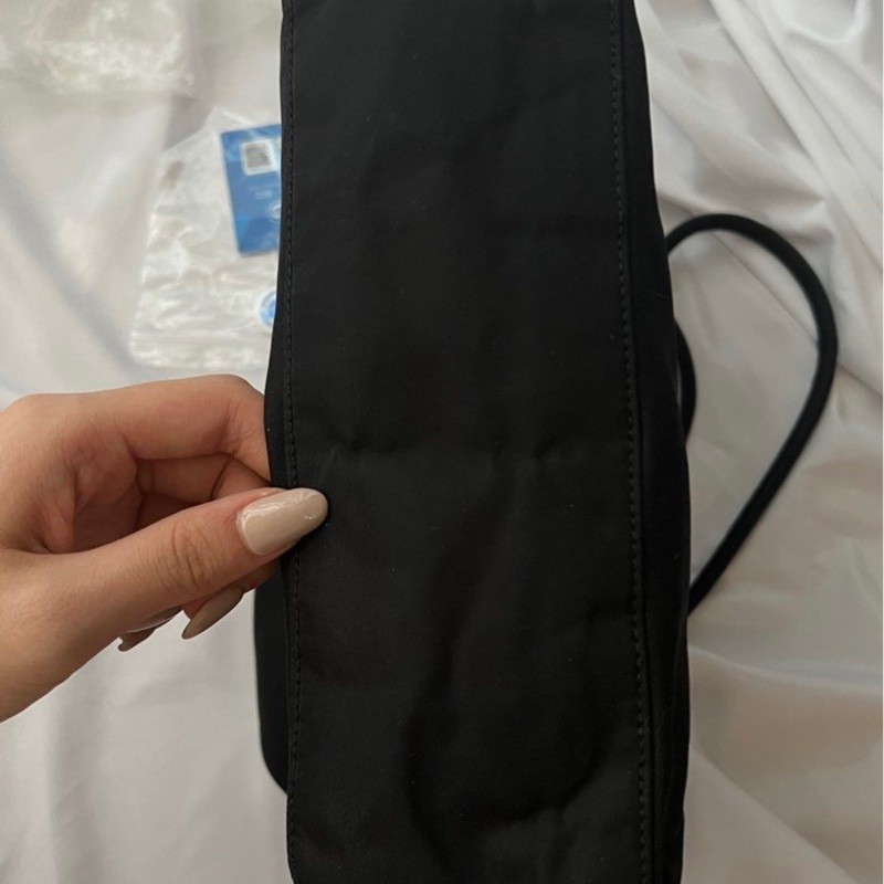 Prada 尼龍降落傘 小托特包-11