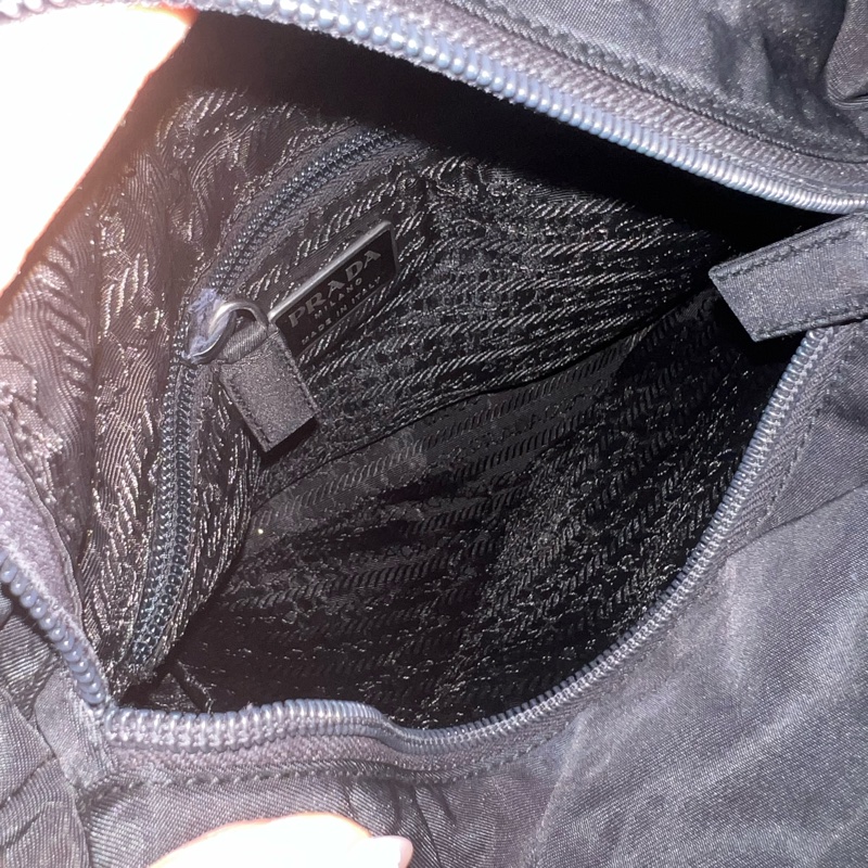 Prada 尼龍降落傘 小托特包-14