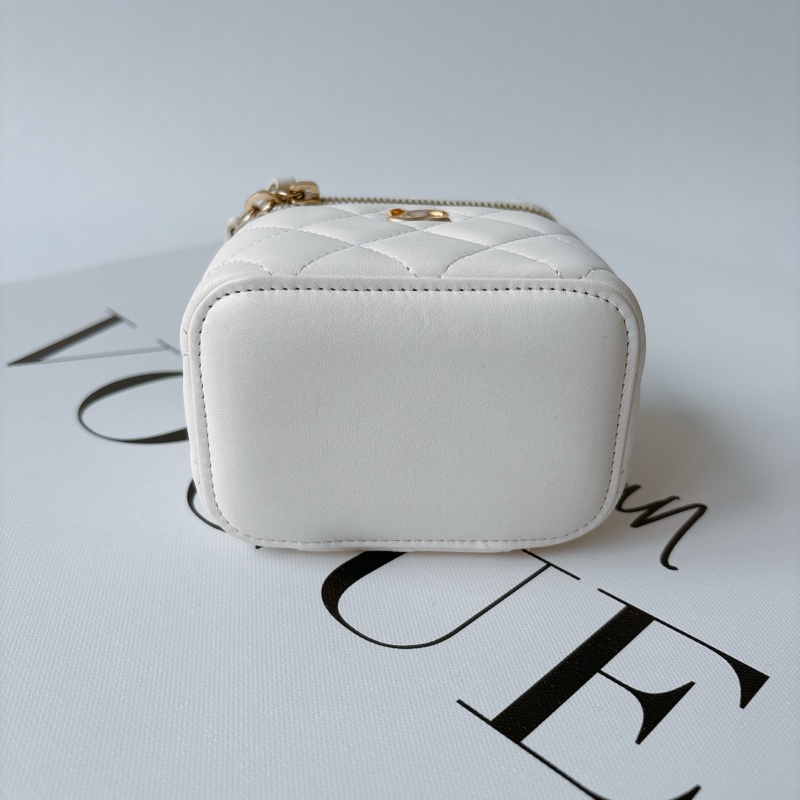 CHANEL 金球 化妝包-4