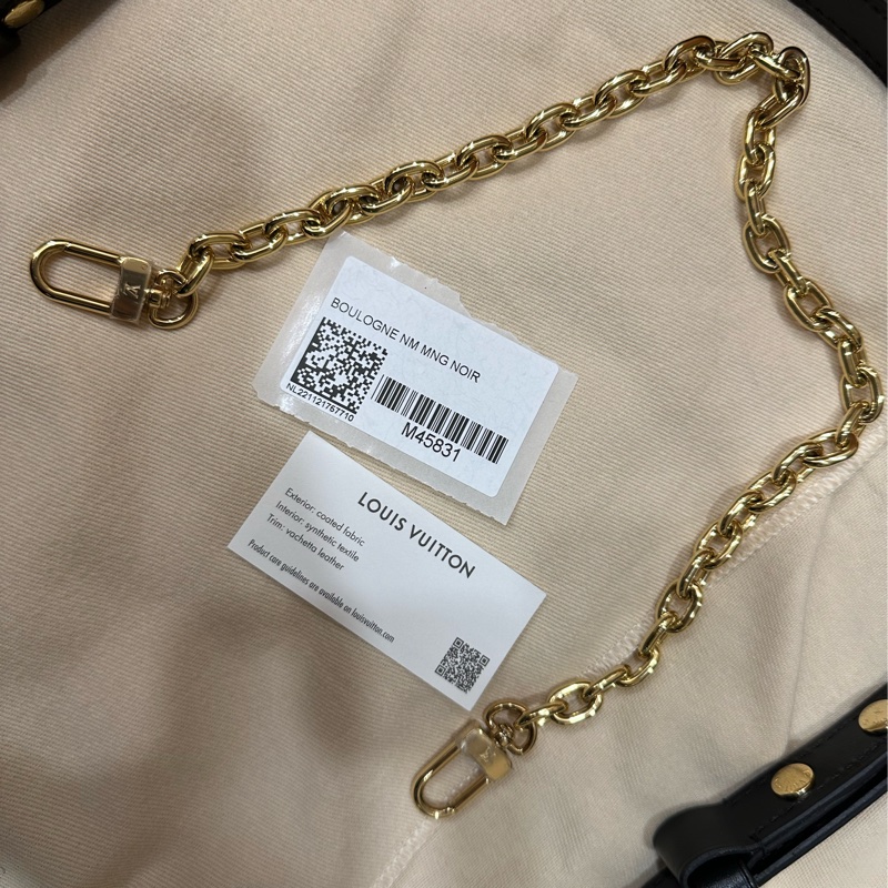 LV BOULOGEN黑牛角 肩背包-14