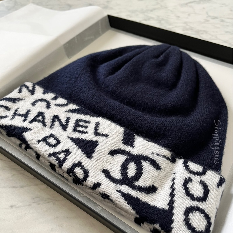 🈚️已售出🈚️CHANEL 香奈兒 24c新款 藏藍色 薄款毛帽 冷帽-1