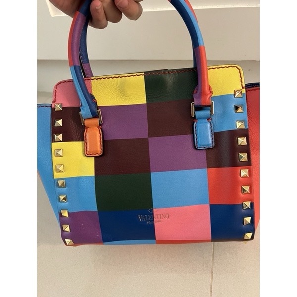 Valentino限量卯釘手提側背帶包-4