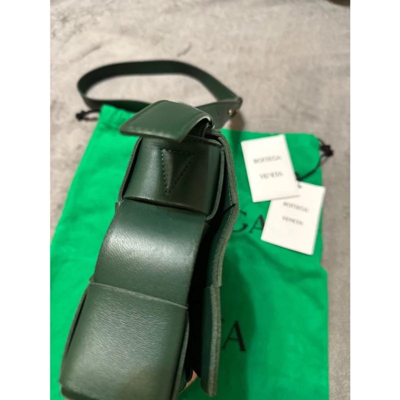 Bottega Veneta Cassette/深綠色復古綠大格編織卡帶肩背包-8