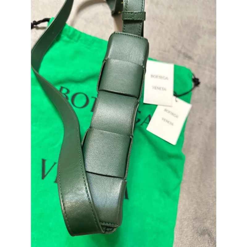 Bottega Veneta Cassette/深綠色復古綠大格編織卡帶肩背包-12