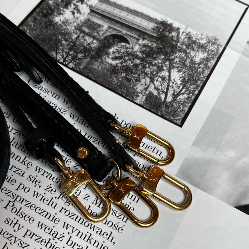 LV mini 後背包 小書包《台灣購證》-20