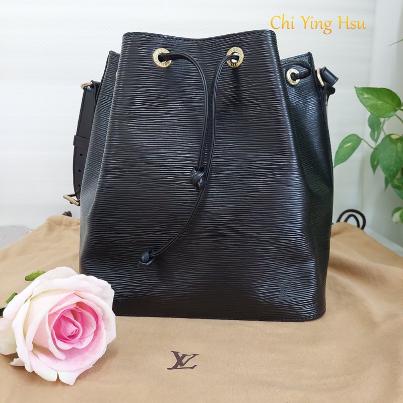 LV EP I 黑色 Vintage🎀現品實拍🎀 牛皮水波紋(中款)水桶包 ~二手約9.2成新以上-7